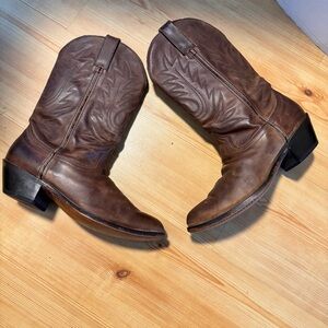 Durango Brown Heeled Boots